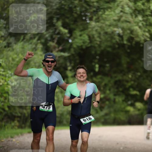 30.08.2026 - Elbe Triathlon Hamburg Antke Förster http://msf.ph/oto/10099401 30.08.2026 10:53:48 Laufen 475, 618 meine-sportfotos.de