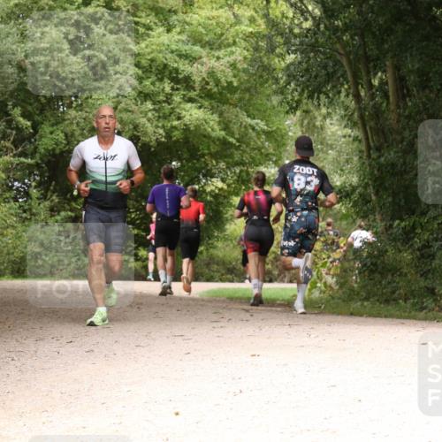 30.08.2026 - Elbe Triathlon Hamburg Antke Förster http://msf.ph/oto/10099462 30.08.2026 10:58:35 Laufen 83 meine-sportfotos.de