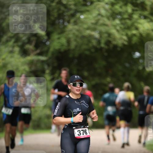 30.08.2026 - Elbe Triathlon Hamburg Antke Förster http://msf.ph/oto/10099465 30.08.2026 10:54:38 Laufen 376 meine-sportfotos.de