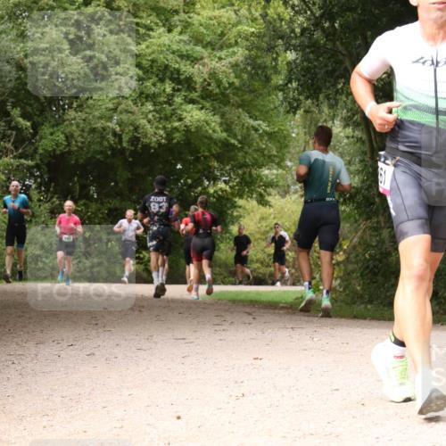 30.08.2026 - Elbe Triathlon Hamburg Antke Förster http://msf.ph/oto/10099468 30.08.2026 10:58:38 Laufen 61 meine-sportfotos.de