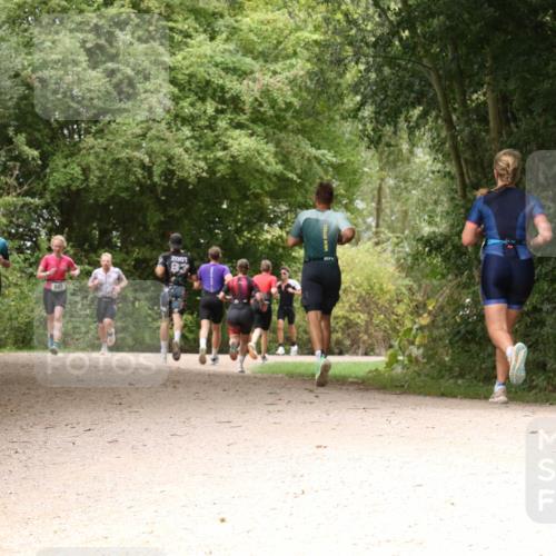 30.08.2026 - Elbe Triathlon Hamburg Antke Förster http://msf.ph/oto/10099472 30.08.2026 10:58:39 Laufen  meine-sportfotos.de