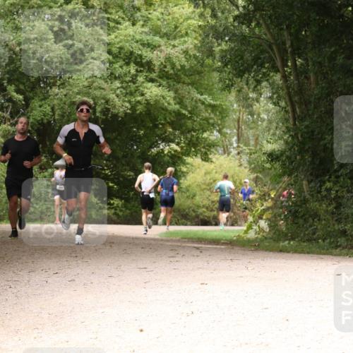 30.08.2026 - Elbe Triathlon Hamburg Antke Förster http://msf.ph/oto/10099484 30.08.2026 10:58:47 Laufen  meine-sportfotos.de