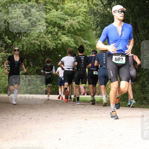 30.08.2026 - Elbe Triathlon Hamburg Antke Förster http://msf.ph/oto/10099508 30.08.2026 10:59:03 Laufen 602 meine-sportfotos.de