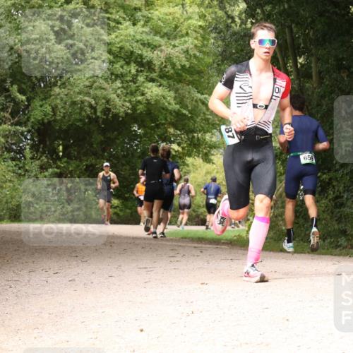30.08.2026 - Elbe Triathlon Hamburg Antke Förster http://msf.ph/oto/10099518 30.08.2026 10:59:13 Laufen 87 meine-sportfotos.de