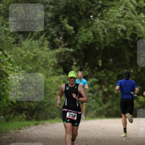 30.08.2026 - Elbe Triathlon Hamburg Antke Förster http://msf.ph/oto/10099545 30.08.2026 10:55:38 Laufen 259 meine-sportfotos.de