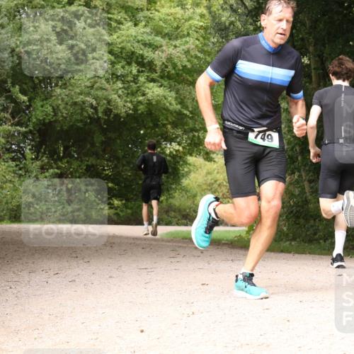 30.08.2026 - Elbe Triathlon Hamburg Antke Förster http://msf.ph/oto/10099546 30.08.2026 10:59:36 Laufen 749, 1519 meine-sportfotos.de