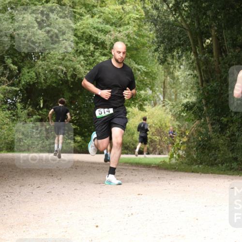 30.08.2026 - Elbe Triathlon Hamburg Antke Förster http://msf.ph/oto/10099554 30.08.2026 10:59:41 Laufen 514 meine-sportfotos.de