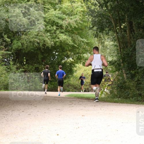 30.08.2026 - Elbe Triathlon Hamburg Antke Förster http://msf.ph/oto/10099560 30.08.2026 10:59:43 Laufen  meine-sportfotos.de