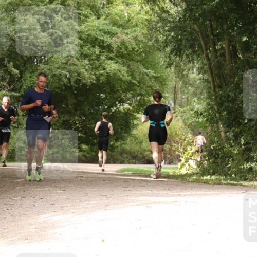 30.08.2026 - Elbe Triathlon Hamburg Antke Förster http://msf.ph/oto/10099562 30.08.2026 10:59:56 Laufen  meine-sportfotos.de