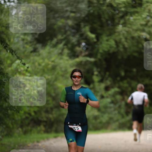 30.08.2026 - Elbe Triathlon Hamburg Antke Förster http://msf.ph/oto/10099563 30.08.2026 10:55:52 Laufen 52 meine-sportfotos.de