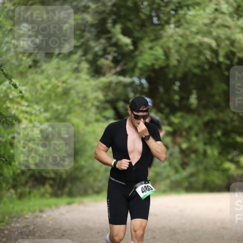 30.08.2026 - Elbe Triathlon Hamburg Antke Förster http://msf.ph/oto/10099573 30.08.2026 10:56:11 Laufen 480 meine-sportfotos.de