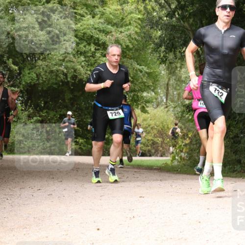 30.08.2026 - Elbe Triathlon Hamburg Antke Förster http://msf.ph/oto/10099574 30.08.2026 11:00:00 Laufen 729, 10, 732 meine-sportfotos.de