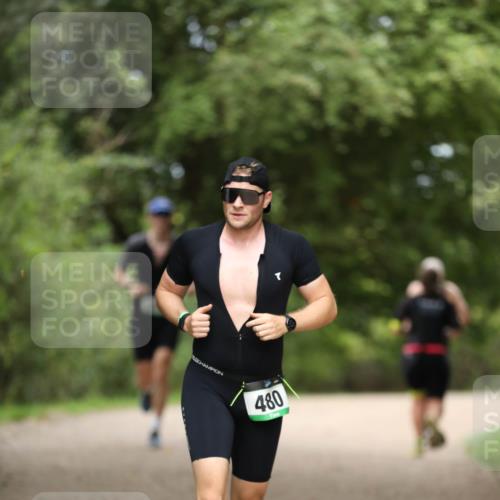 30.08.2026 - Elbe Triathlon Hamburg Antke Förster http://msf.ph/oto/10099575 30.08.2026 10:56:11 Laufen 480 meine-sportfotos.de