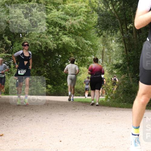 30.08.2026 - Elbe Triathlon Hamburg Antke Förster http://msf.ph/oto/10099674 30.08.2026 11:00:53 Laufen 881, 872, 408 meine-sportfotos.de