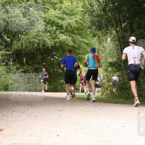 30.08.2026 - Elbe Triathlon Hamburg Antke Förster http://msf.ph/oto/10099720 30.08.2026 11:01:14 Laufen 28 meine-sportfotos.de