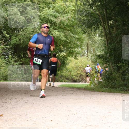 30.08.2026 - Elbe Triathlon Hamburg Antke Förster http://msf.ph/oto/10099726 30.08.2026 11:01:25 Laufen 483 meine-sportfotos.de