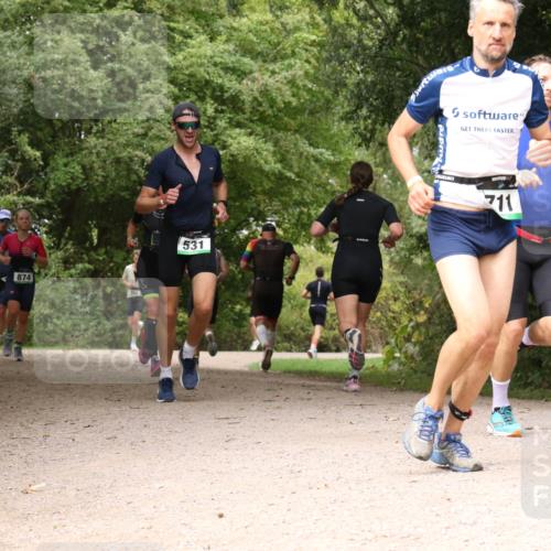 30.08.2026 - Elbe Triathlon Hamburg Antke Förster http://msf.ph/oto/10099758 30.08.2026 11:01:39 Laufen 874, 531, 711 meine-sportfotos.de
