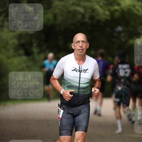 30.08.2026 - Elbe Triathlon Hamburg Antke Förster http://msf.ph/oto/10099771 30.08.2026 10:58:36 Laufen 83 meine-sportfotos.de