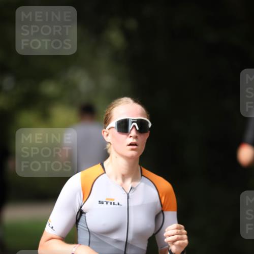 30.08.2026 - Elbe Triathlon Hamburg Antke Förster http://msf.ph/oto/10099805 30.08.2026 10:58:58 Laufen 1896 meine-sportfotos.de