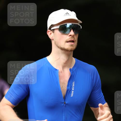 30.08.2026 - Elbe Triathlon Hamburg Antke Förster http://msf.ph/oto/10099821 30.08.2026 10:59:04 Laufen 602 meine-sportfotos.de