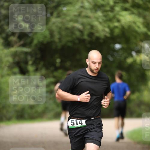 30.08.2026 - Elbe Triathlon Hamburg Antke Förster http://msf.ph/oto/10099861 30.08.2026 10:59:41 Laufen 514, 20 meine-sportfotos.de