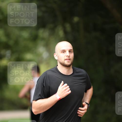 30.08.2026 - Elbe Triathlon Hamburg Antke Förster http://msf.ph/oto/10099865 30.08.2026 10:59:43 Laufen 514 meine-sportfotos.de