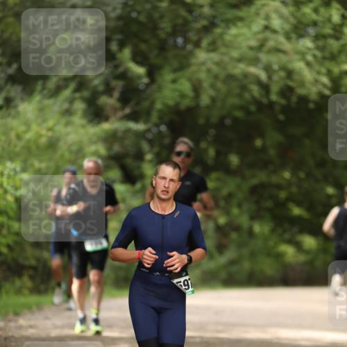 30.08.2026 - Elbe Triathlon Hamburg Antke Förster http://msf.ph/oto/10099871 30.08.2026 10:59:56 Laufen 91 meine-sportfotos.de