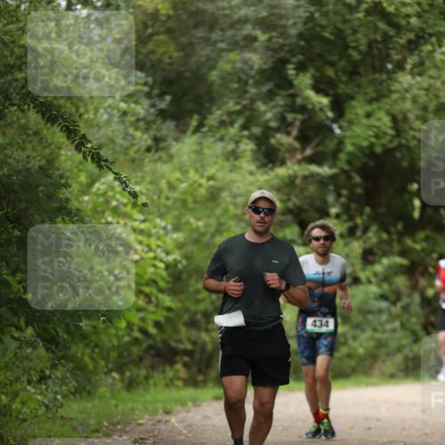 30.08.2026 - Elbe Triathlon Hamburg Antke Förster http://msf.ph/oto/10099897 30.08.2026 11:00:09 Laufen 434 meine-sportfotos.de