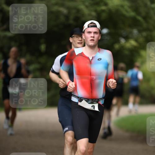 30.08.2026 - Elbe Triathlon Hamburg Antke Förster http://msf.ph/oto/10099911 30.08.2026 11:00:18 Laufen  meine-sportfotos.de
