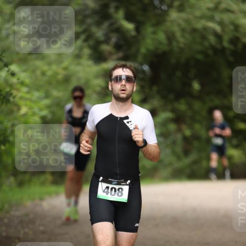 30.08.2026 - Elbe Triathlon Hamburg Antke Förster http://msf.ph/oto/10099973 30.08.2026 11:00:51 Laufen 408, 23 meine-sportfotos.de
