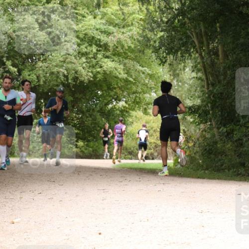 30.08.2026 - Elbe Triathlon Hamburg Antke Förster http://msf.ph/oto/10100012 30.08.2026 11:04:01 Laufen  meine-sportfotos.de