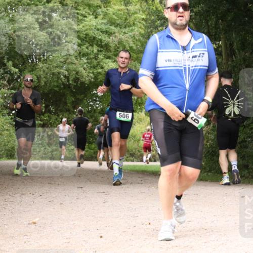 30.08.2026 - Elbe Triathlon Hamburg Antke Förster http://msf.ph/oto/10100174 30.08.2026 11:06:09 Laufen 506, 5 meine-sportfotos.de