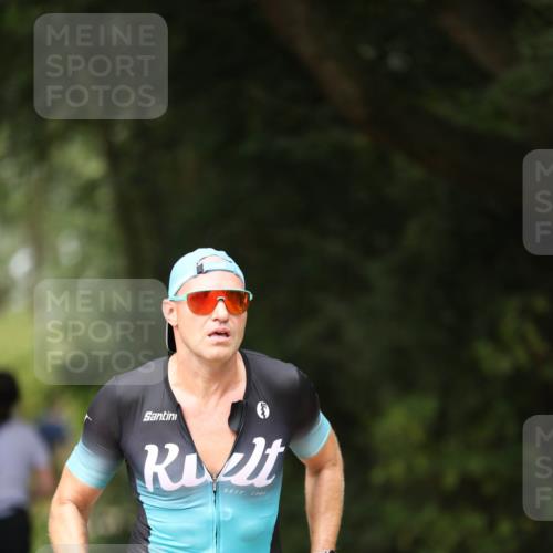 30.08.2026 - Elbe Triathlon Hamburg Antke Förster http://msf.ph/oto/10100179 30.08.2026 11:02:41 Laufen 1985, 673 meine-sportfotos.de