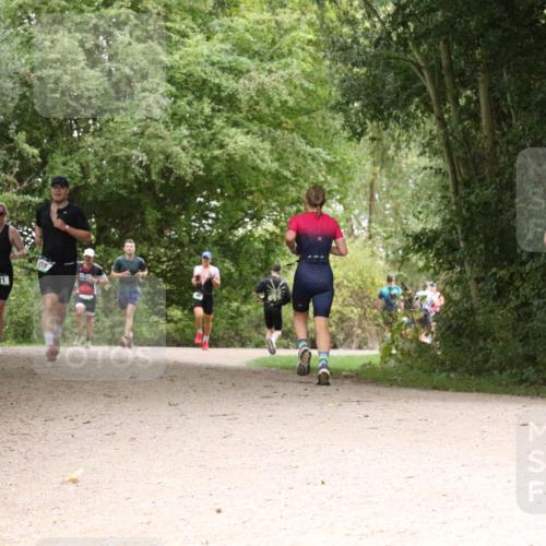 30.08.2026 - Elbe Triathlon Hamburg Antke Förster http://msf.ph/oto/10100192 30.08.2026 11:06:20 Laufen 55 meine-sportfotos.de