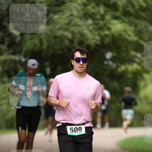30.08.2026 - Elbe Triathlon Hamburg Antke Förster http://msf.ph/oto/10100201 30.08.2026 11:02:52 Laufen 509 meine-sportfotos.de