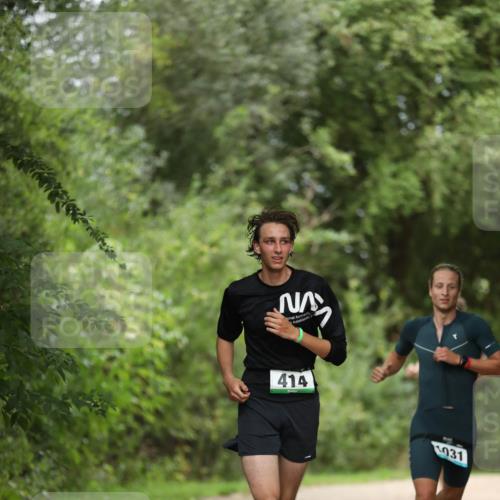 30.08.2026 - Elbe Triathlon Hamburg Antke Förster http://msf.ph/oto/10100247 30.08.2026 11:03:17 Laufen 414, 1031 meine-sportfotos.de
