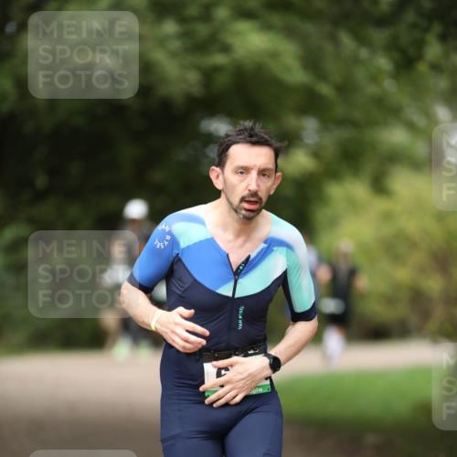 30.08.2026 - Elbe Triathlon Hamburg Antke Förster http://msf.ph/oto/10100277 30.08.2026 11:03:28 Laufen  meine-sportfotos.de