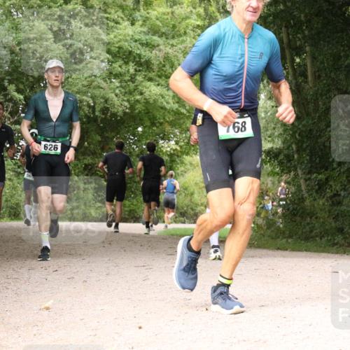 30.08.2026 - Elbe Triathlon Hamburg Antke Förster http://msf.ph/oto/10100286 30.08.2026 11:07:24 Laufen 505, 56, 626, 768 meine-sportfotos.de