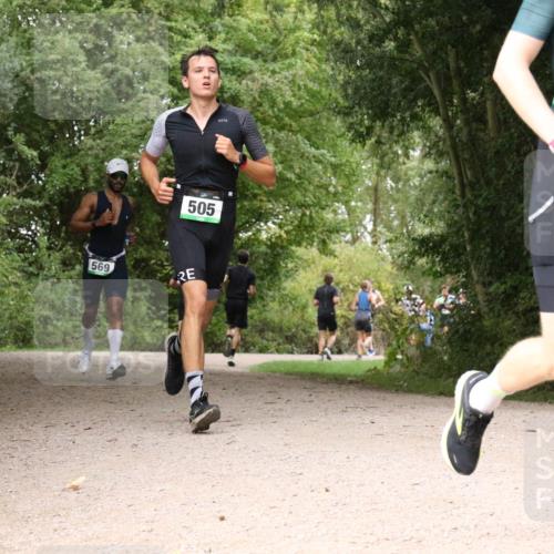 30.08.2026 - Elbe Triathlon Hamburg Antke Förster http://msf.ph/oto/10100292 30.08.2026 11:07:27 Laufen 505, 569, 626 meine-sportfotos.de