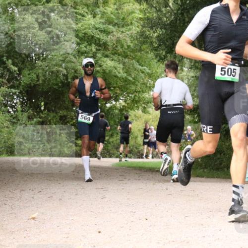 30.08.2026 - Elbe Triathlon Hamburg Antke Förster http://msf.ph/oto/10100296 30.08.2026 11:07:28 Laufen 569, 505 meine-sportfotos.de