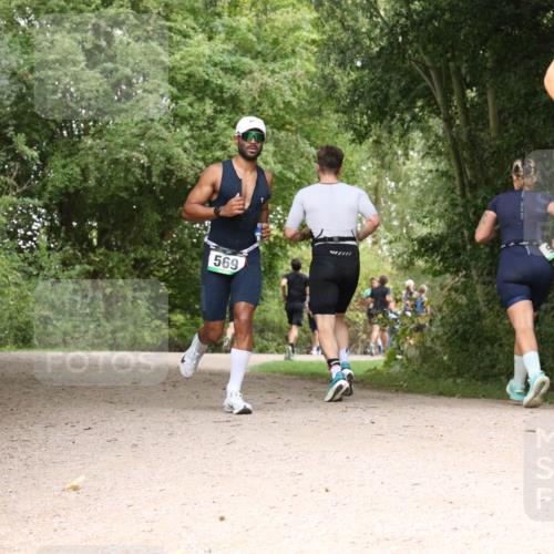 30.08.2026 - Elbe Triathlon Hamburg Antke Förster http://msf.ph/oto/10100298 30.08.2026 11:07:29 Laufen 569, 505 meine-sportfotos.de