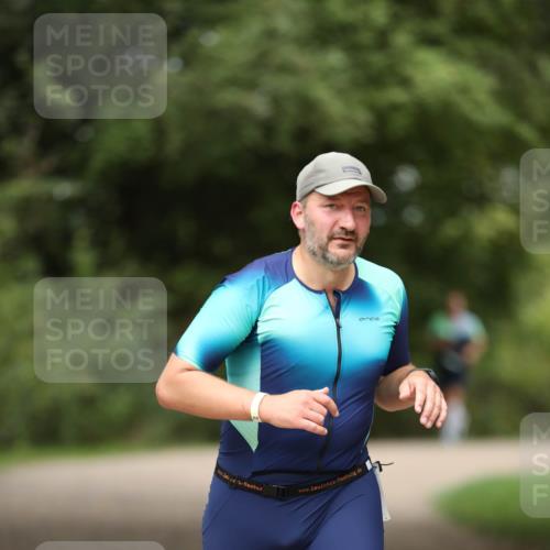 30.08.2026 - Elbe Triathlon Hamburg Antke Förster http://msf.ph/oto/10100317 30.08.2026 11:03:48 Laufen  meine-sportfotos.de