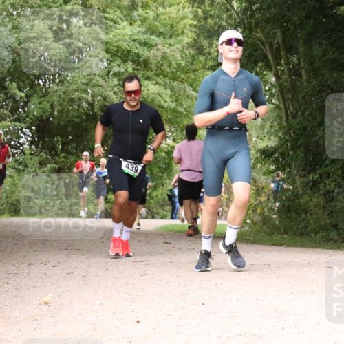 30.08.2026 - Elbe Triathlon Hamburg Antke Förster http://msf.ph/oto/10100330 30.08.2026 11:07:52 Laufen 726, 439 meine-sportfotos.de