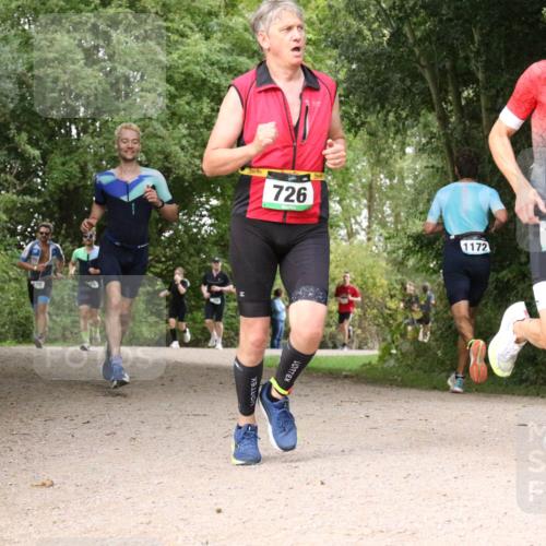 30.08.2026 - Elbe Triathlon Hamburg Antke Förster http://msf.ph/oto/10100344 30.08.2026 11:07:59 Laufen 78, 726, 1172, 1164 meine-sportfotos.de
