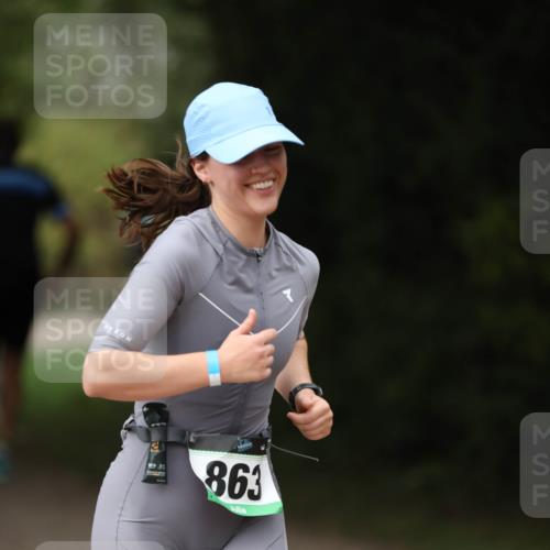 30.08.2026 - Elbe Triathlon Hamburg Antke Förster http://msf.ph/oto/10100403 30.08.2026 11:04:43 Laufen 863 meine-sportfotos.de