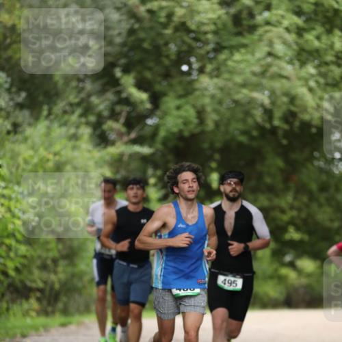 30.08.2026 - Elbe Triathlon Hamburg Antke Förster http://msf.ph/oto/10100427 30.08.2026 11:05:06 Laufen 495 meine-sportfotos.de