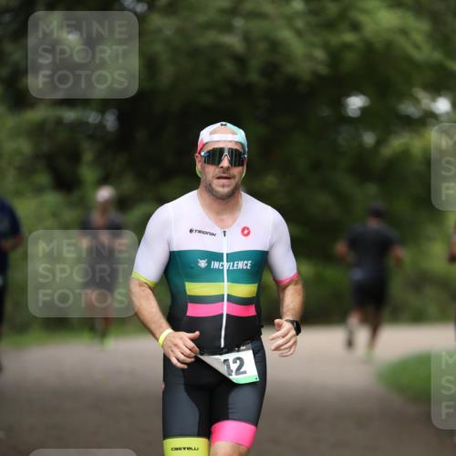 30.08.2026 - Elbe Triathlon Hamburg Antke Förster http://msf.ph/oto/10100467 30.08.2026 11:06:01 Laufen 12 meine-sportfotos.de