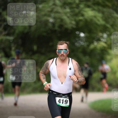 30.08.2026 - Elbe Triathlon Hamburg Antke Förster http://msf.ph/oto/10100493 30.08.2026 11:06:18 Laufen 419 meine-sportfotos.de