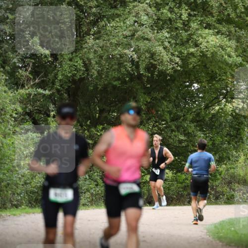 30.08.2026 - Elbe Triathlon Hamburg Antke Förster http://msf.ph/oto/10100521 30.08.2026 11:06:33 Laufen  meine-sportfotos.de