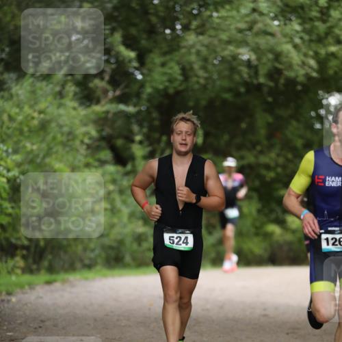30.08.2026 - Elbe Triathlon Hamburg Antke Förster http://msf.ph/oto/10100535 30.08.2026 11:06:42 Laufen 524, 126 meine-sportfotos.de